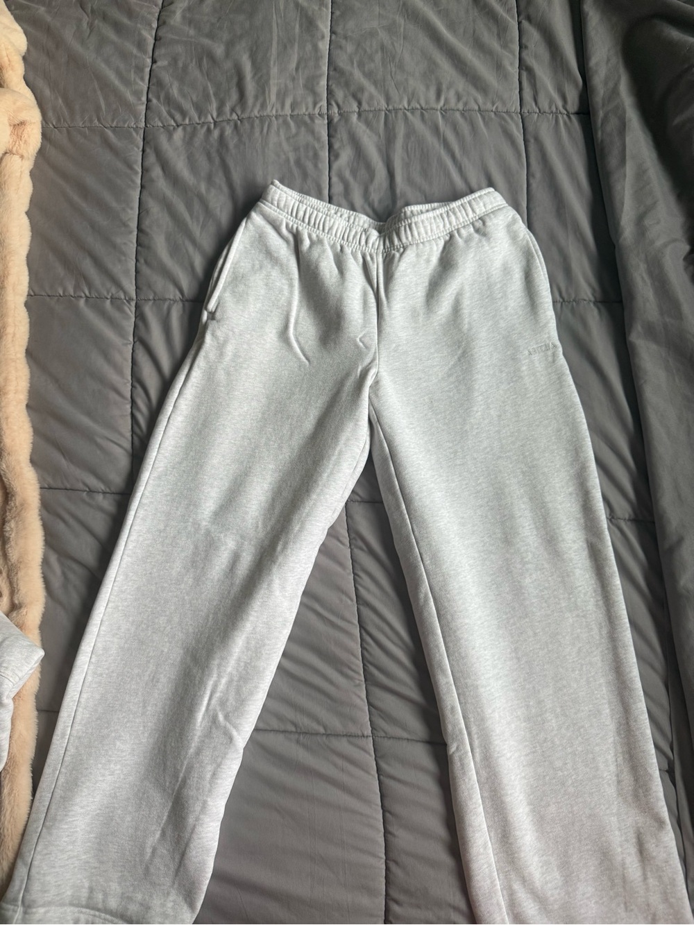 Aritzia Gray Sweatfleece Sweat Set | Sweatshirt + Sweatpants